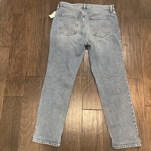 Boyfriend mid-rise jeans size 8 - Picture 4 of 5